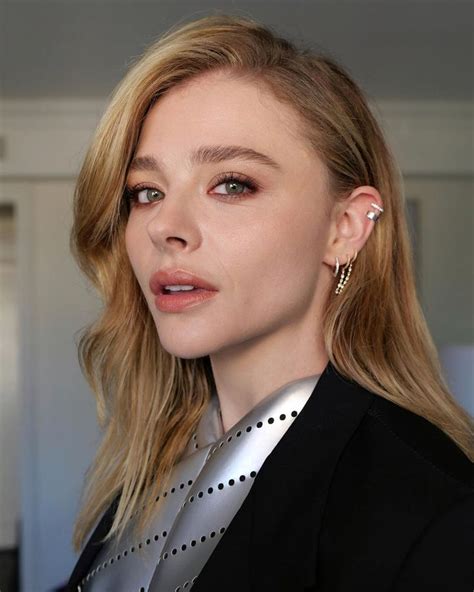 Chloë Grace Moretz (@chloegmoretz)